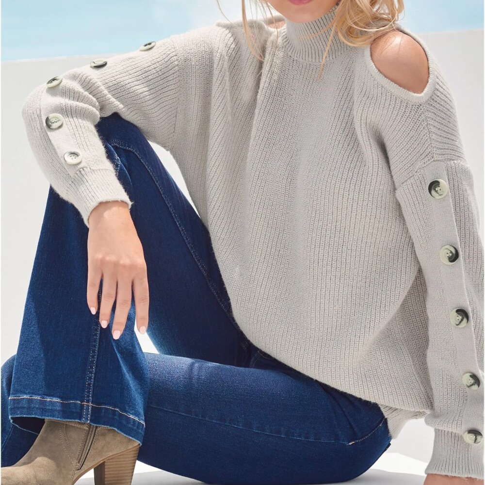 Venus Cold-Shoulder Sweater - Cream